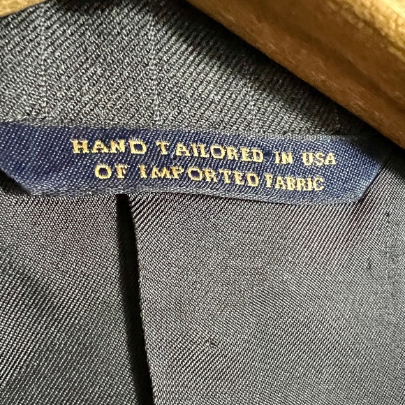 Brooks brothers grey and white pinstriped man’s suit, 100% wool, 43reg, 38 w - Picture 8 of 14